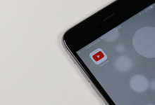 在挑选手机应用服务器托管服务时,有哪些关键因素需要考虑?-鱼云