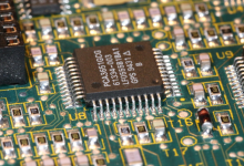 如何确保服务器软件应用在灾难发生时仍能高效运作？-鱼云