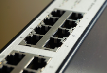 如何安全地关闭网络服务器上的不必要端口？-鱼云